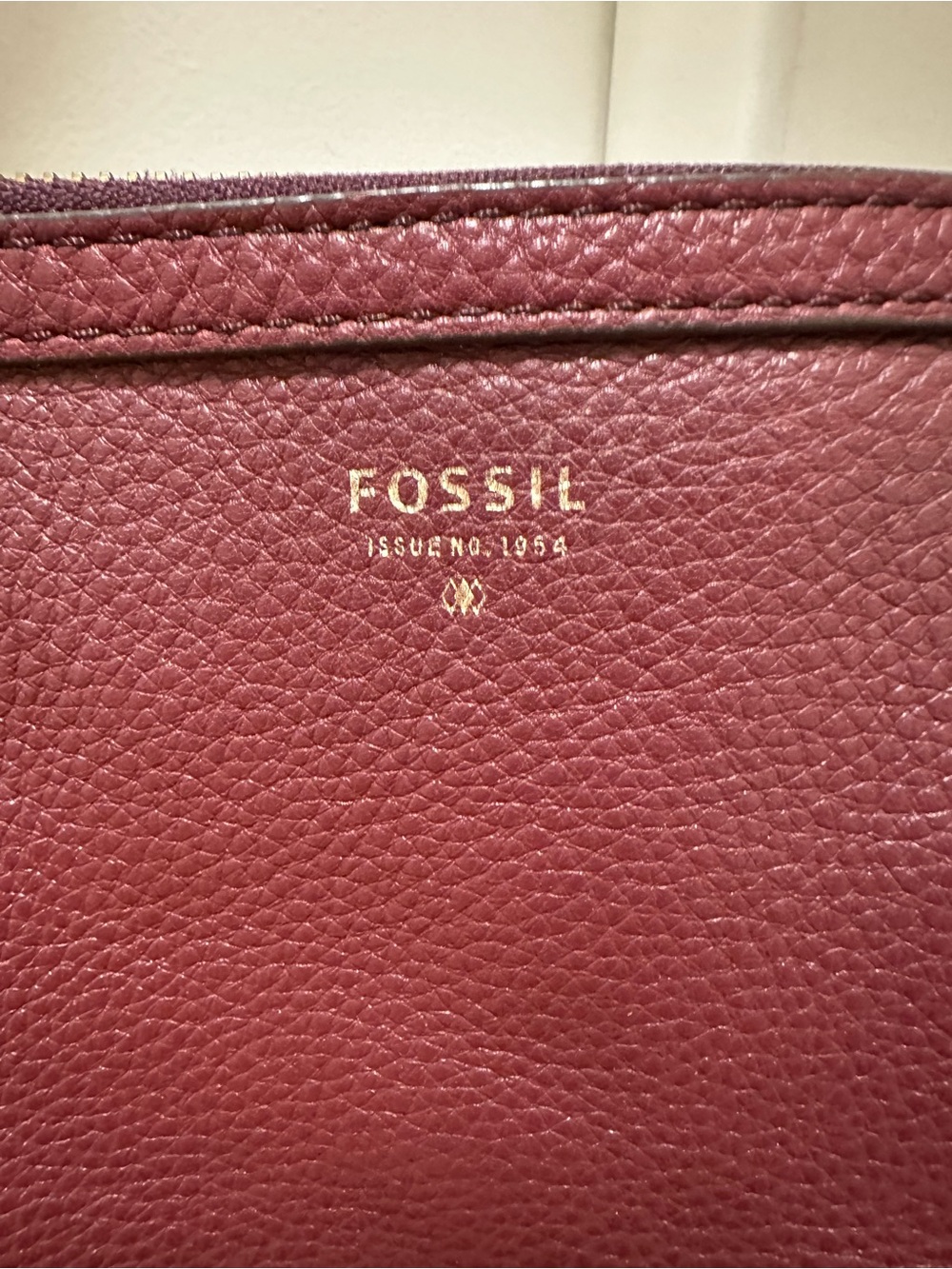 Fossil Sydney Burgundy Pebbled Leather Tote - Picture 2 of 8